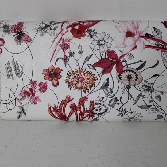 New Wallet - Picture 2 of 3